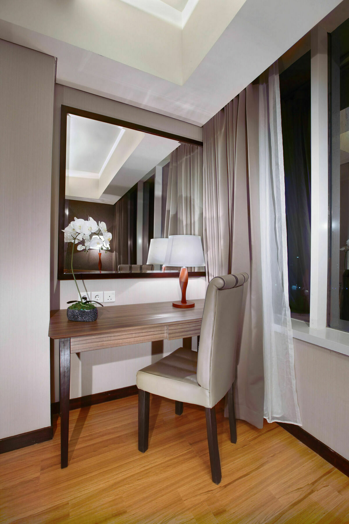 The Alana Hotel & Convention Center Solo By Aston Surakarta (Solo) Exterior foto